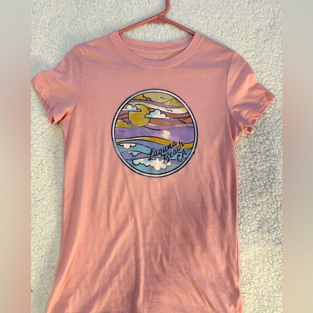 Free State Laguna Beach t-shirt MEDIUM, NWOT